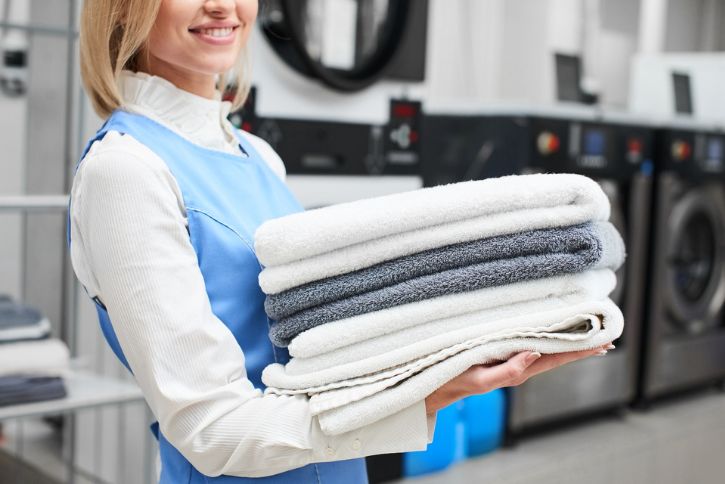 Top 5 Reasons Hotels Should Choose Our Commercial Laundry Services